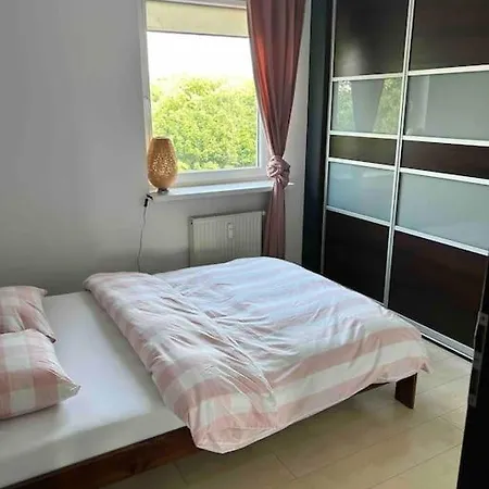 Piekny Apartament Blisko Malty Z Garazem * פוזנן